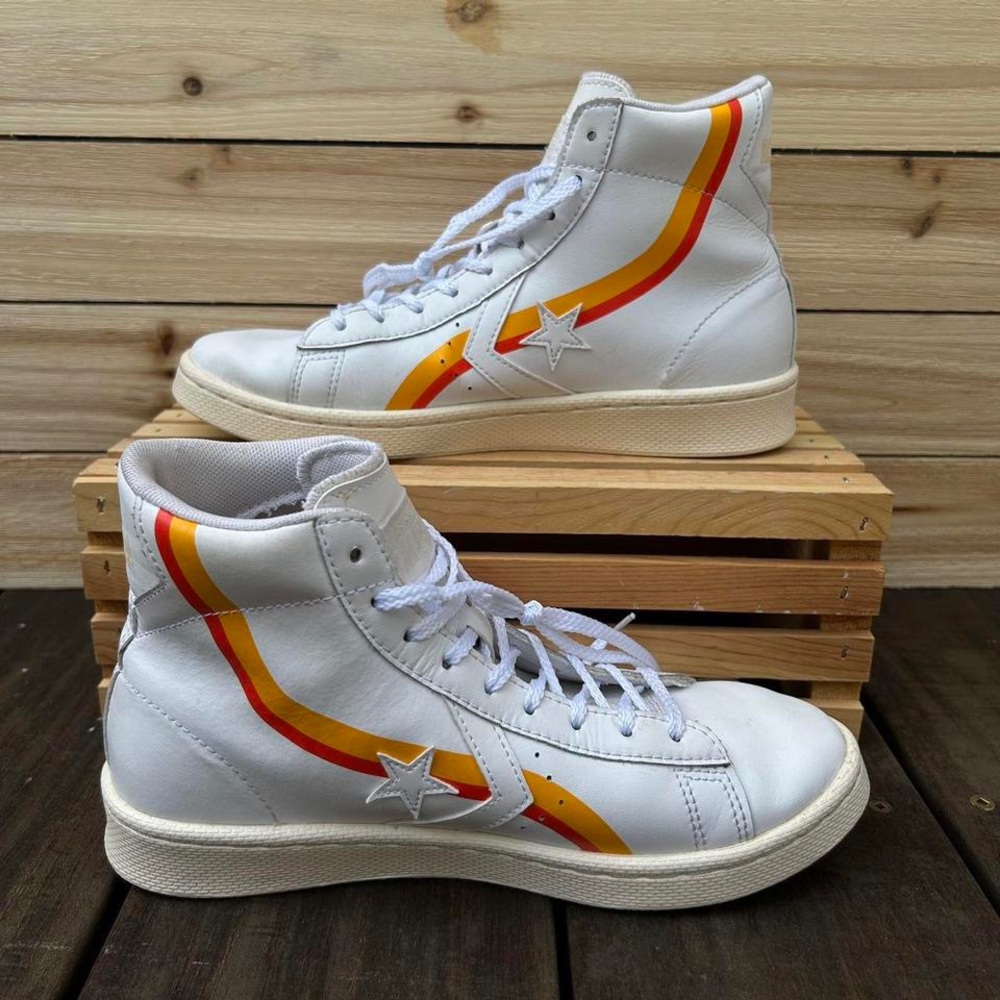 White Converse Pro Leather High-Top Roswell Rayguns Sneakers Trainers - Picture 2 of 8